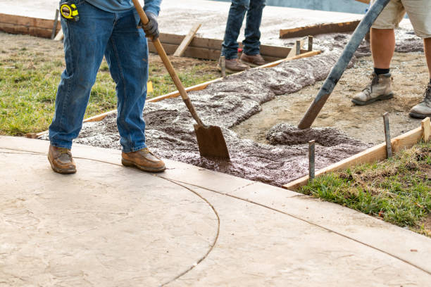 Best Concrete Sidewalk Installation in Boulevard Gardens, FL